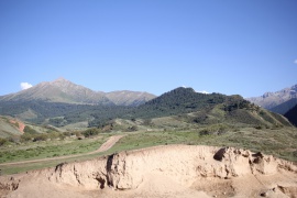 Panorama de los montes orientales del desfiladero